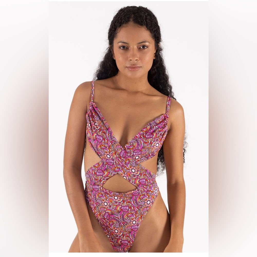 Kylie one piece "Flower Power" size large, New with Tags